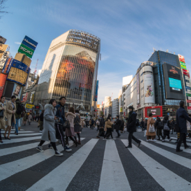 渋谷駅周辺の人流データ - 毎日更新｜AI解析で見る東京都主要エリアの最新人流トレンド