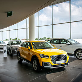 自動車販売店業界の人流データ - 毎日更新｜ AI解析で全国の最新人流動向を把握