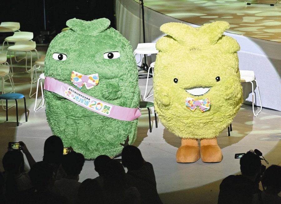 引用元：「あいち・なごやフェスタin EXPO」に登場したモリゾー（左）とキッコロ＝大阪市此花区の夢洲で 中日新聞